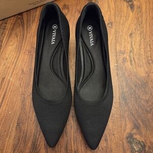 Vivaia Stylish, Sustainable Comfort Pointed Toe Pumps With Removable Bows, Black